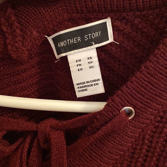 Knit sweater - Picture 2 of 3